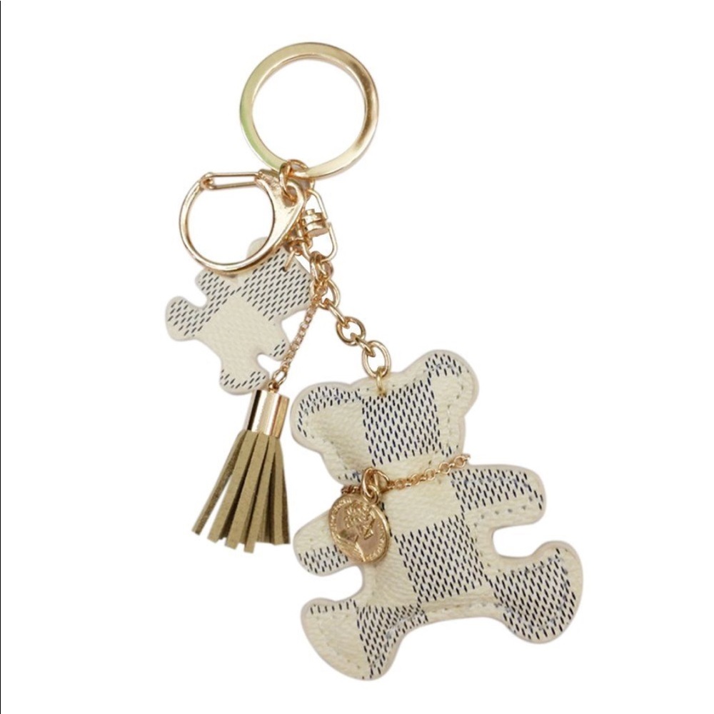 {LOUIS} adorable Bear checkered key chains - Picture 5 of 7